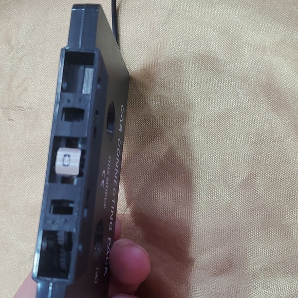 💥50% sale💥3.5mm stereo cassette auxiliary adapter #1512 - Picture 2 of 3